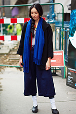 半长阔腿裤不好穿？ 是你不会搭！ 